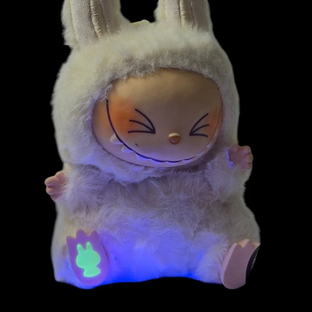 POP MART Labubu V2‎ Have A Seat SISI Plush Keychain The Monsters Authentic